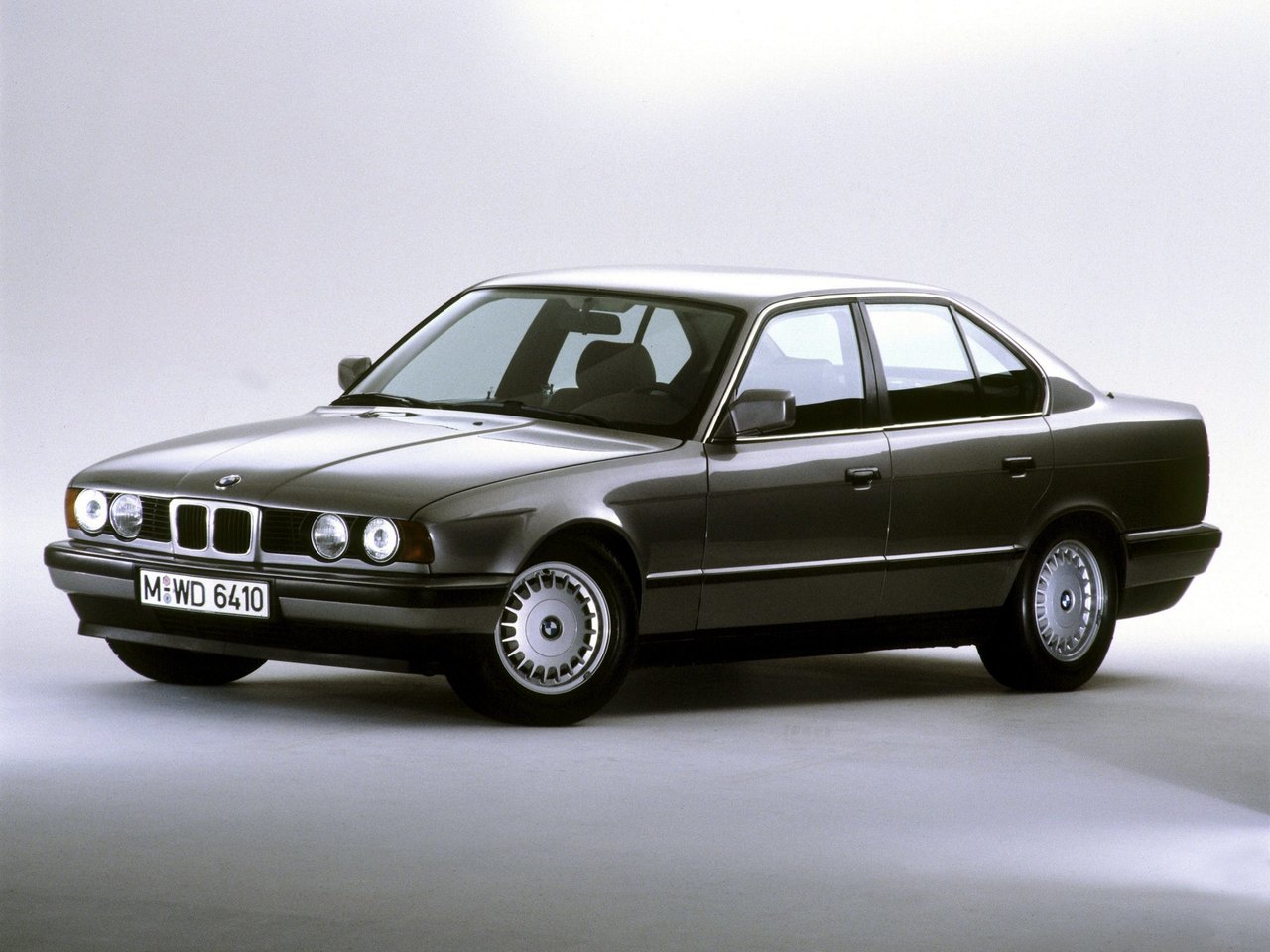 BMW 5er III E34 (Седан, 1988-1996)