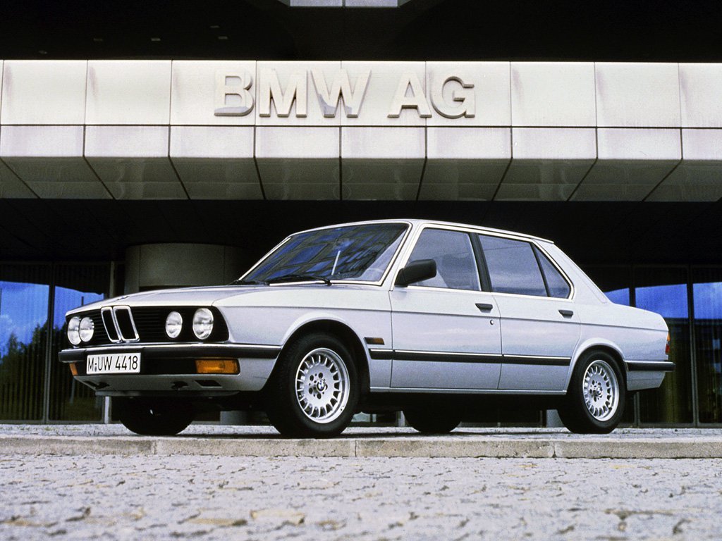 BMW 5er II E28 (Седан, 1981-1987)