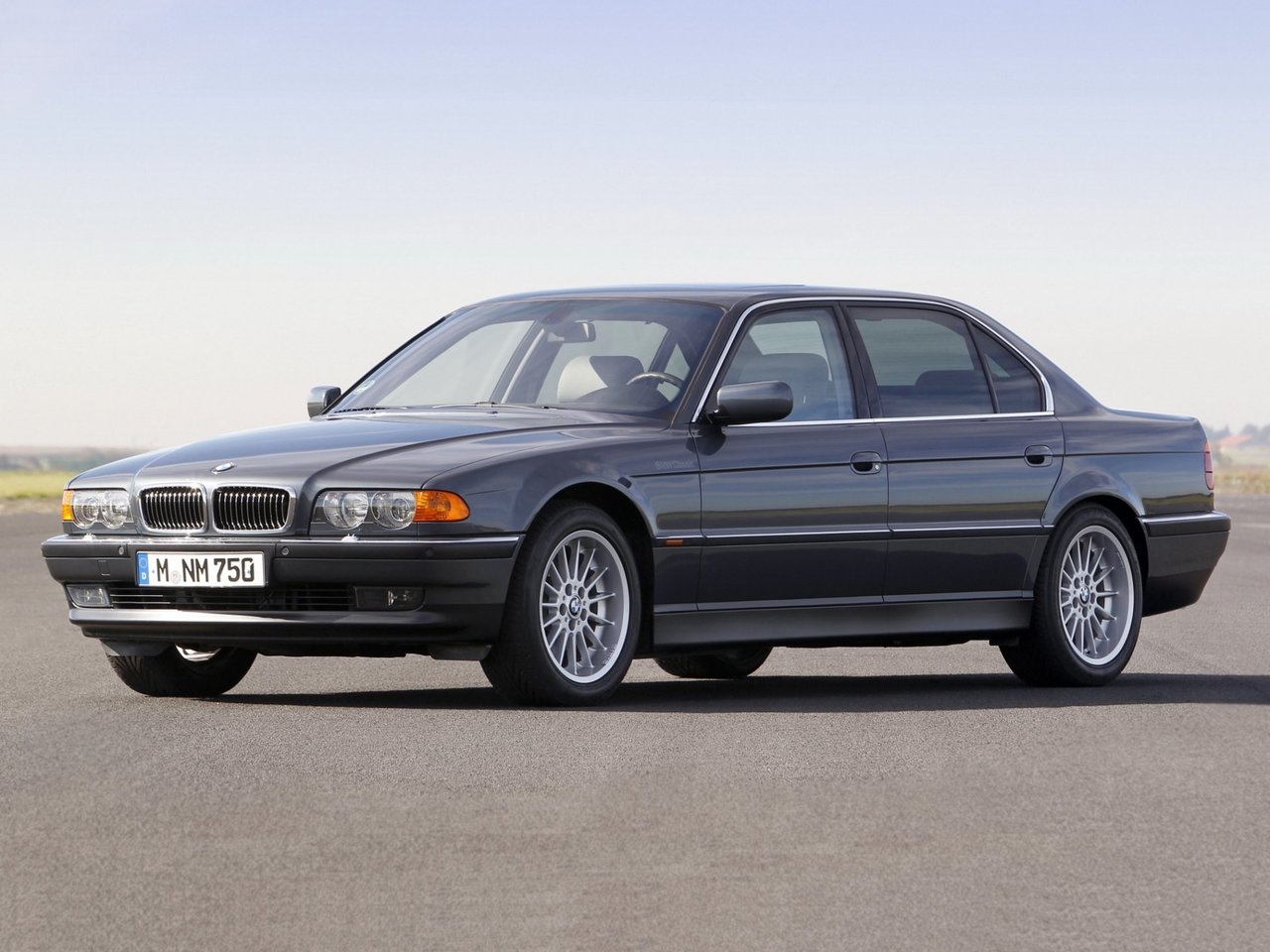 BMW 7er III E38 Рестайлинг (Седан, 1998-2001)