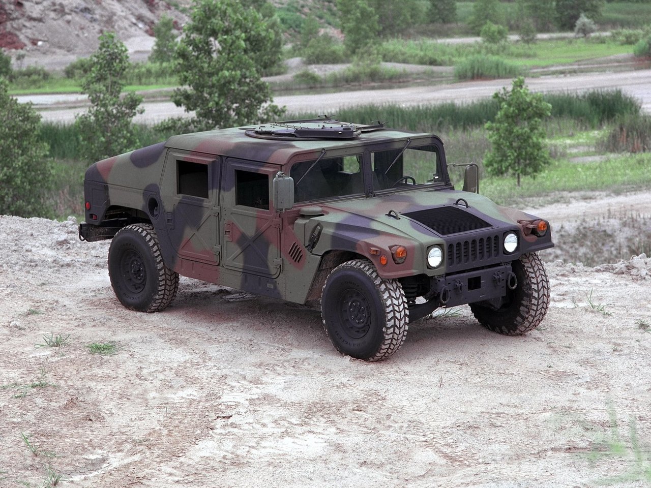 AM General HMMWV Humvee (Внедорожник 5 дверей, 1984-2006)