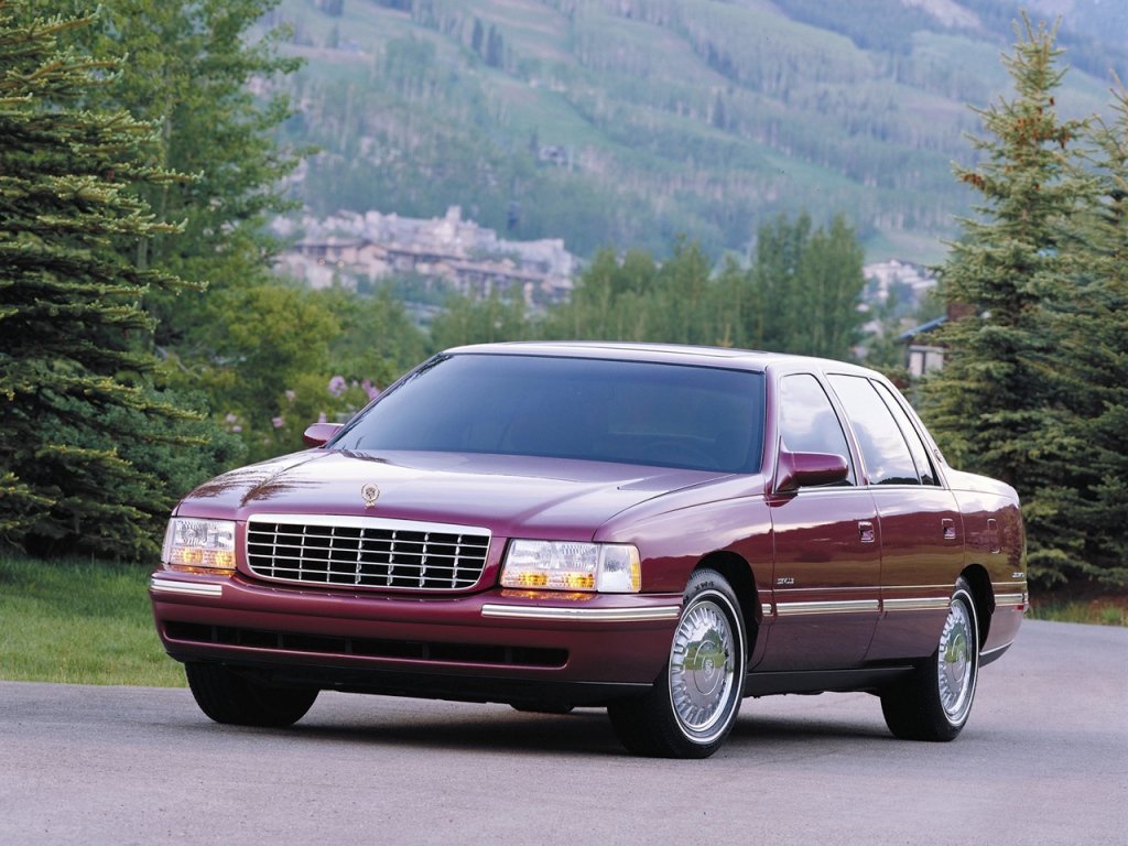 Cadillac De Ville VII (Седан, 1994-1999)