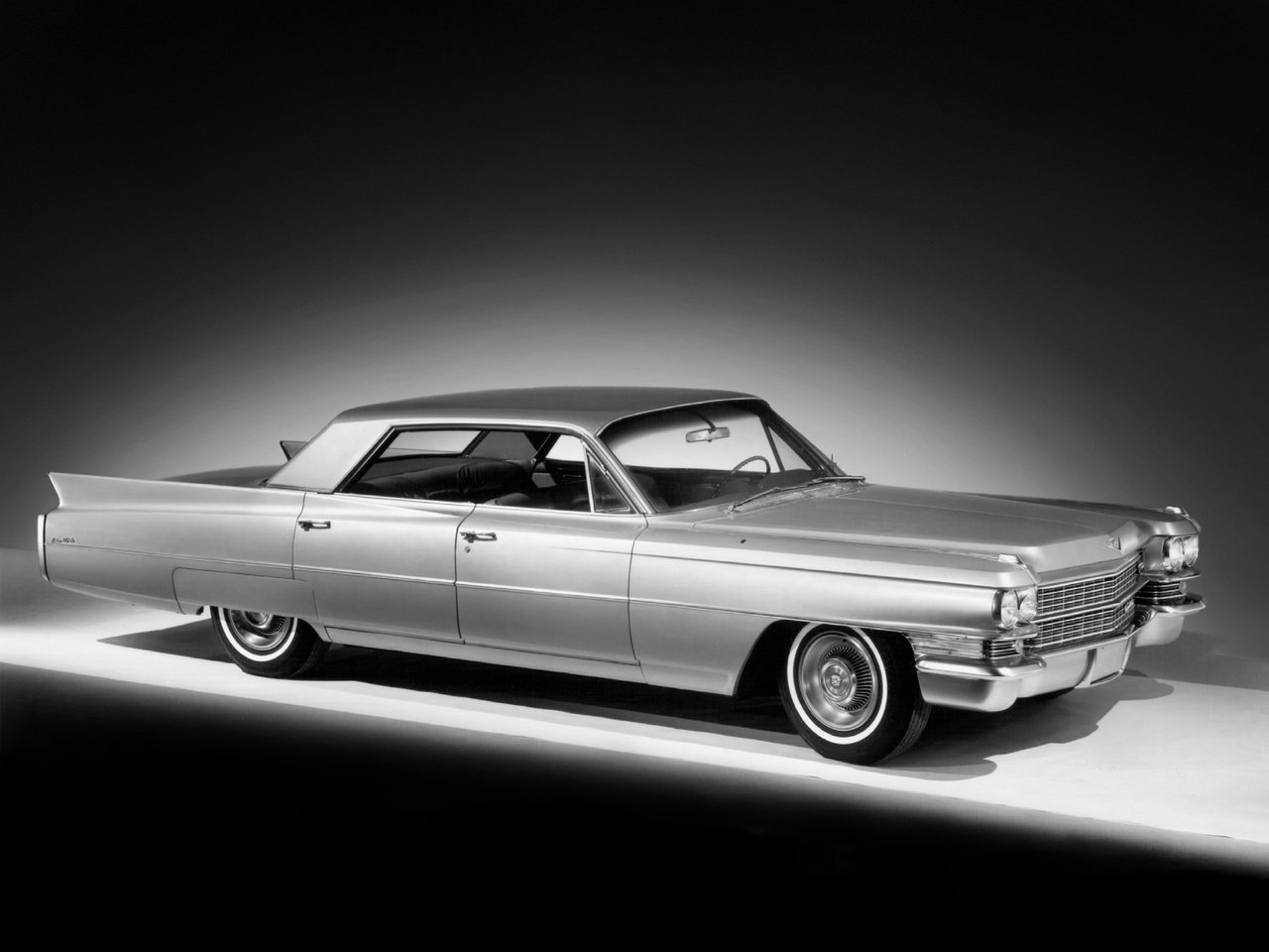 Cadillac De Ville II (Седан, 1961-1964)