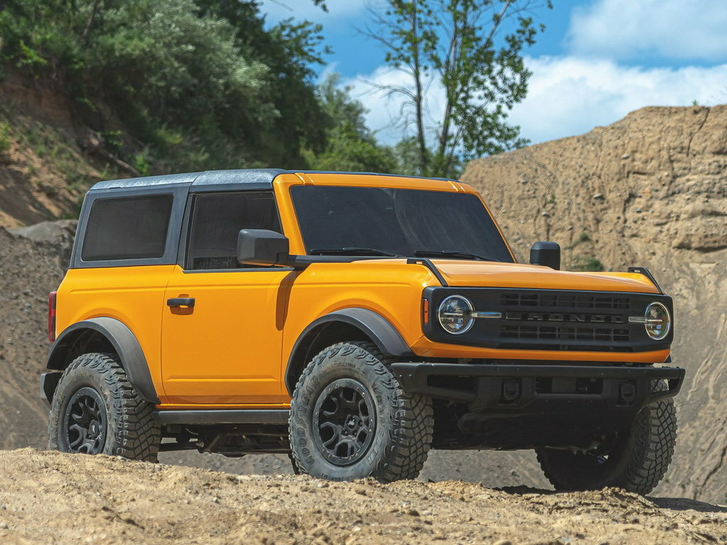 Ford Bronco VI (Внедорожник 3 двери, 2020-н.в.)