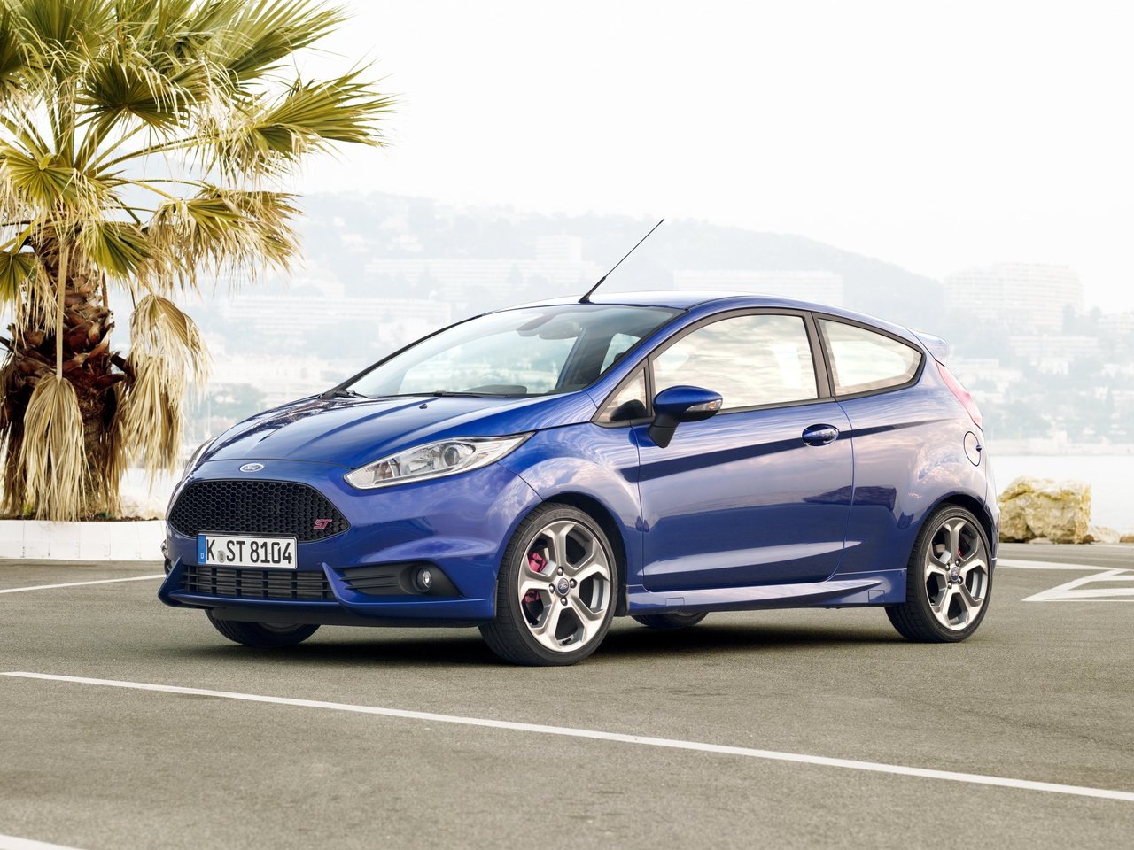 Ford Fiesta ST VI (Хэтчбек 3 двери, 2013-н.в.)