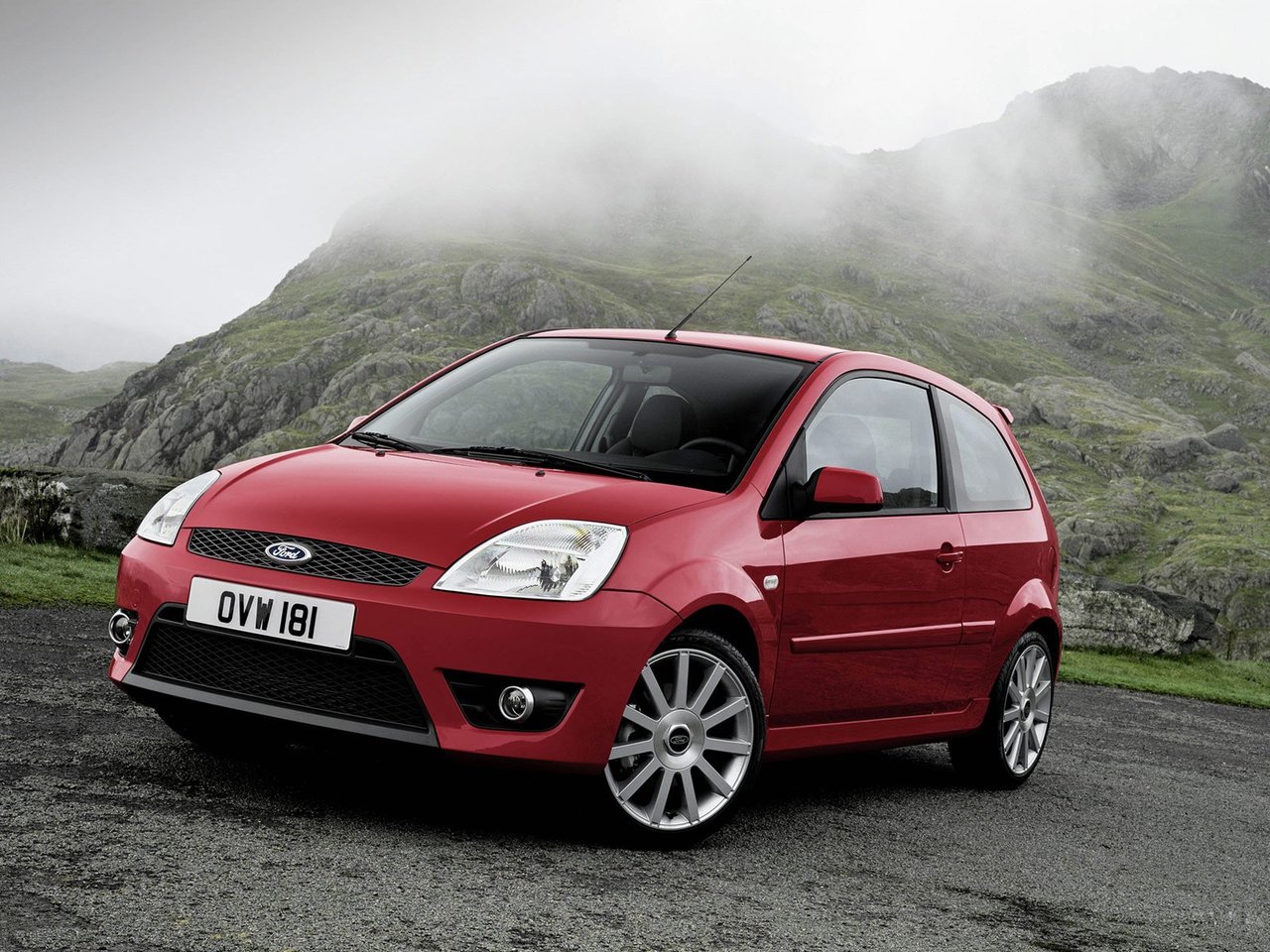 Ford Fiesta ST V (Хэтчбек 3 двери, 2004-2005)