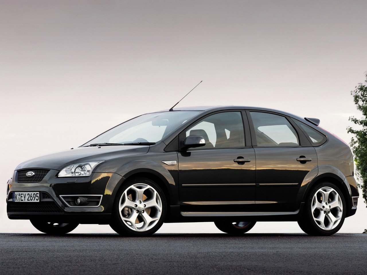 Ford Focus ST II (Хэтчбек 5 дверей, 2005-2008)