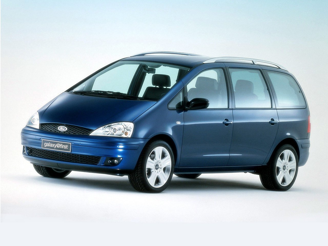 Ford Galaxy I Рестайлинг (Минивэн, 2000-2006)