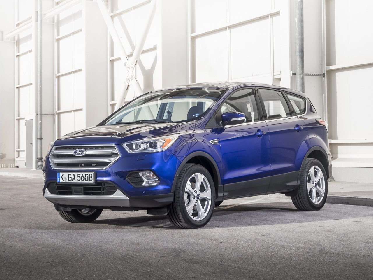 Ford Kuga II Рестайлинг (Внедорожник 5 дверей, 2016-2019)