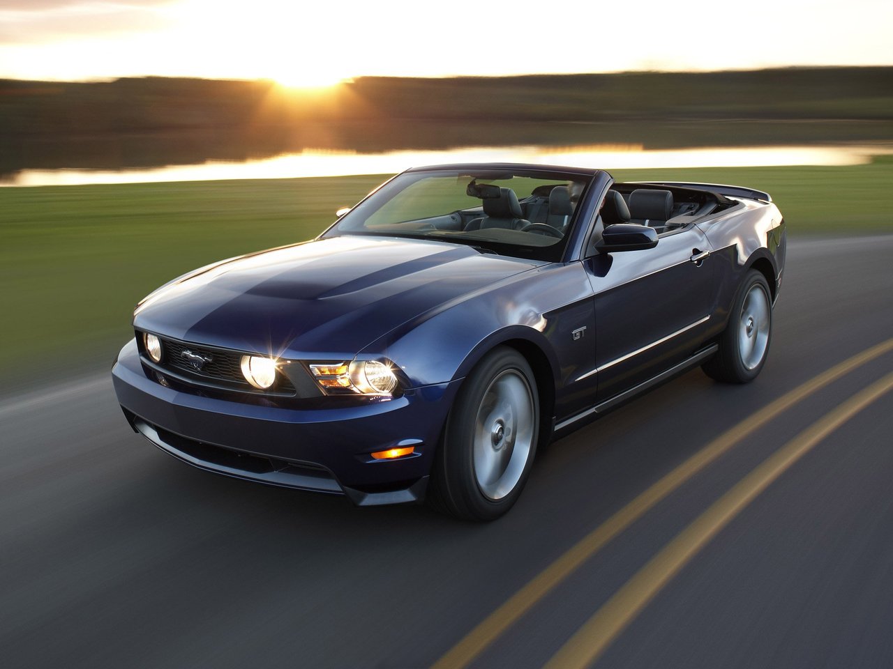 Ford Mustang V Рестайлинг (Кабриолет, 2009-2014)