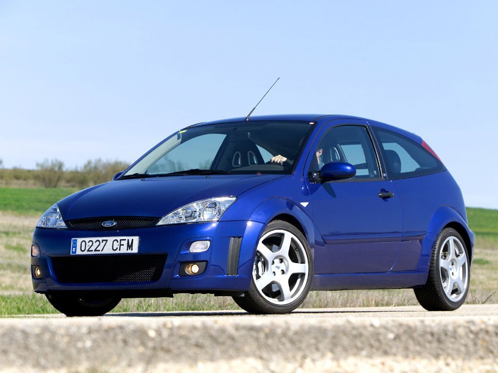 Ford Focus RS I (Хэтчбек 3 двери, 2002-2005)