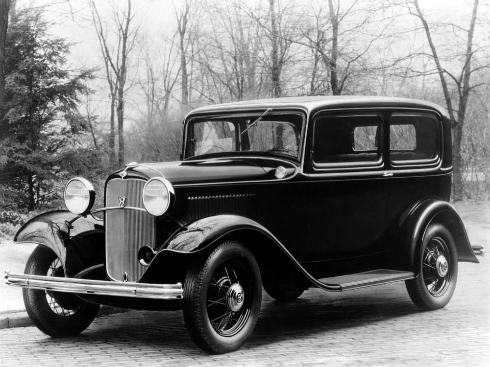 Ford V8 Model 18 (Седан, 1932-1932)