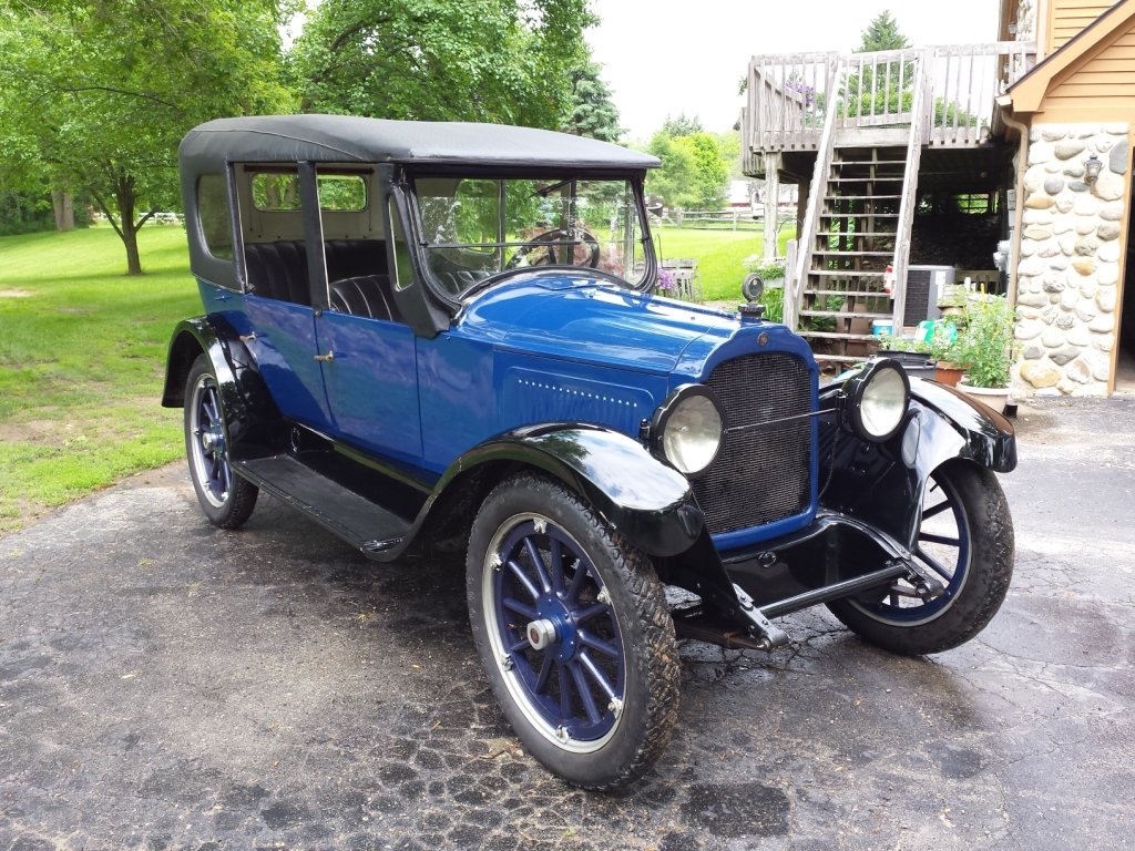 Willys Knight Model 20 (Седан, 1920-1923)