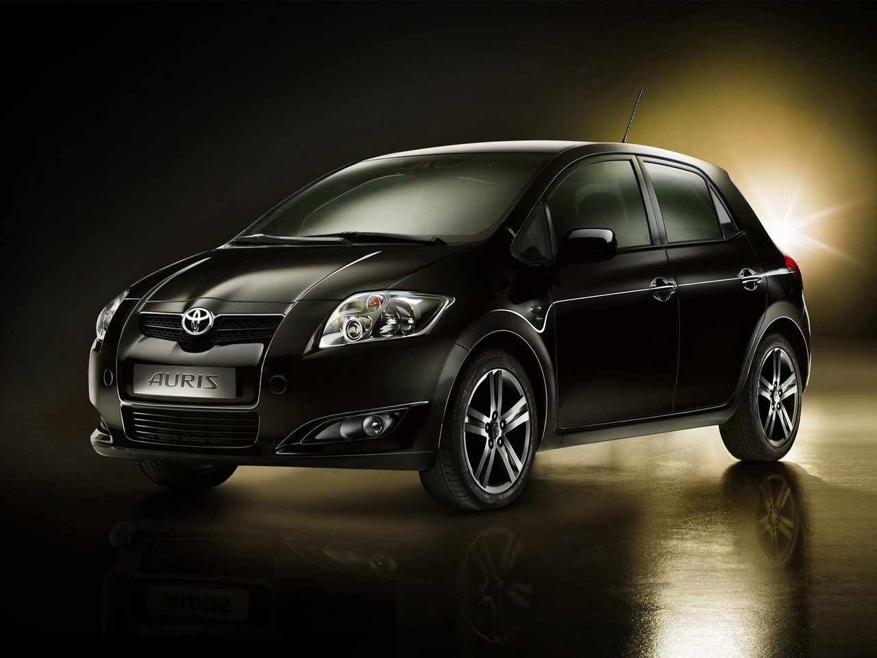 Toyota Auris I (Хэтчбек 5 дверей, 2006-2010)