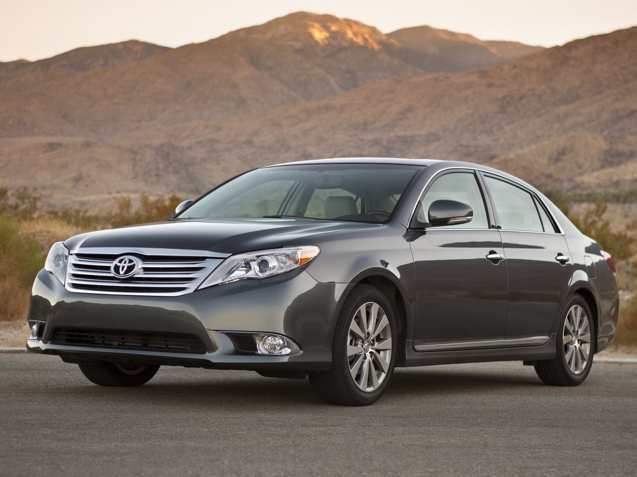 Toyota Avalon III Рестайлинг 2 (Седан, 2010-2012)