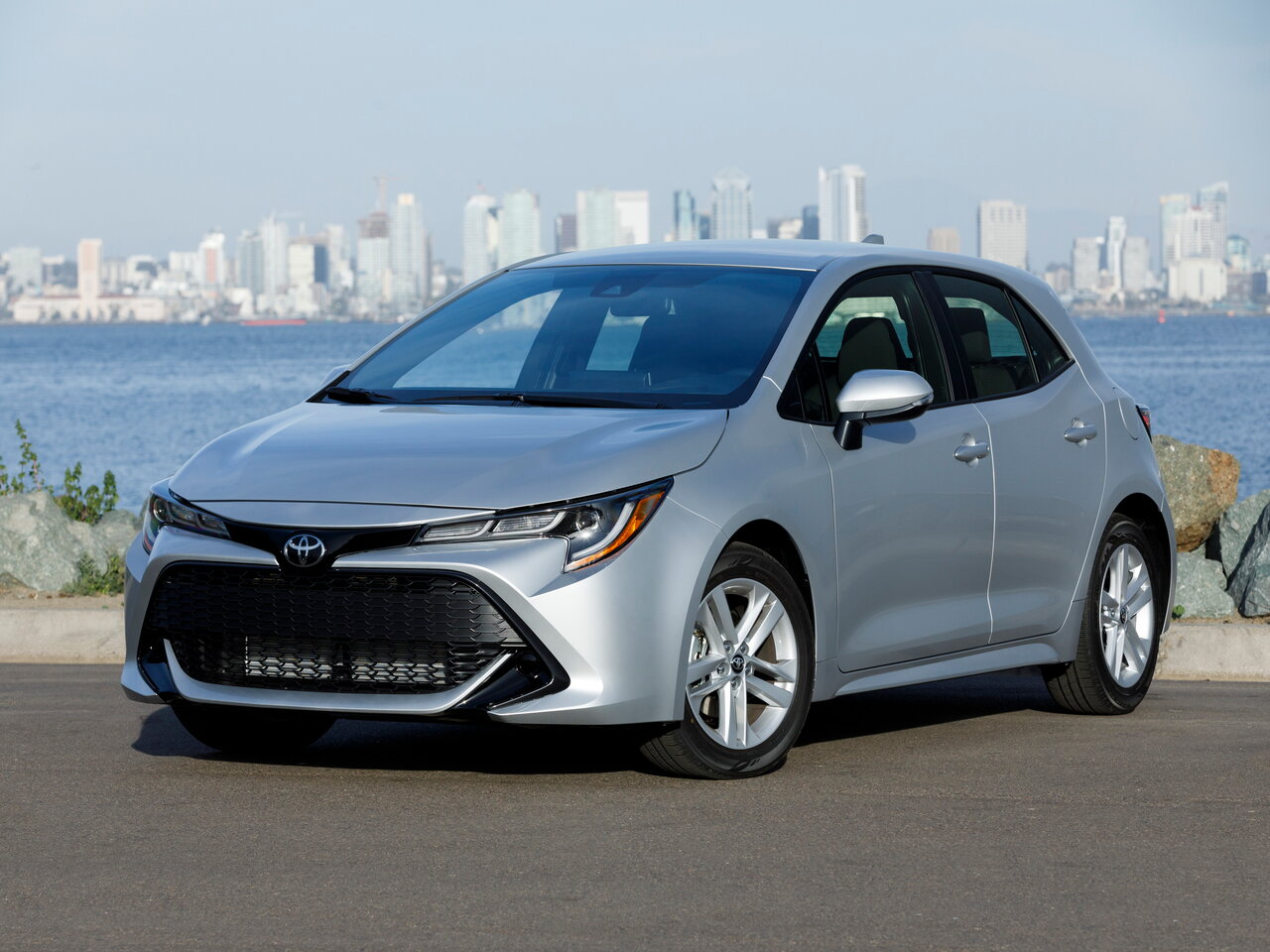 Toyota Corolla XII E210 (Хэтчбек 5 дверей, 2018-н.в.)