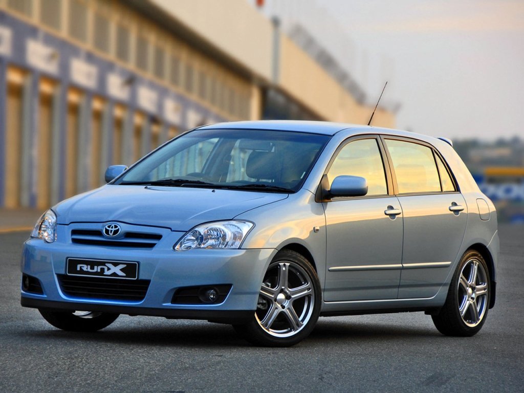 Toyota Corolla IX E120, E130 Рестайлинг (Хэтчбек 5 дверей, 2003-2007)