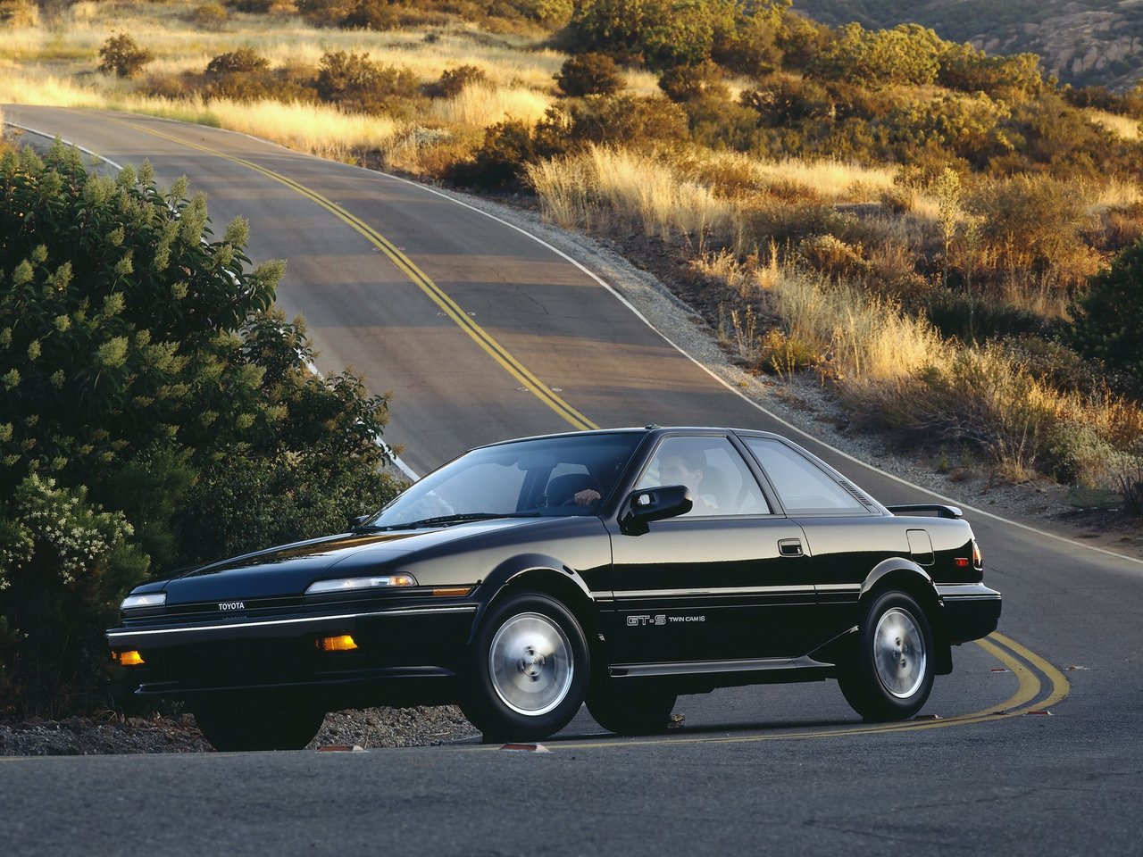 Toyota Corolla VI E90 (Купе, 1987-1993)