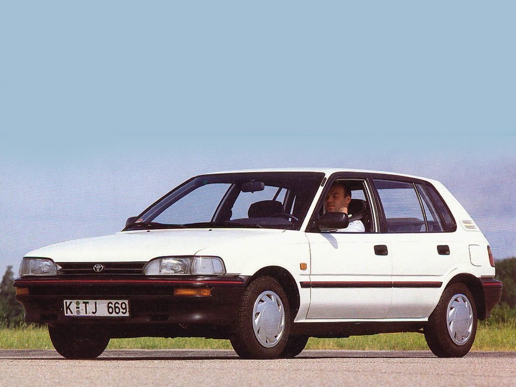Toyota Corolla VI E90 (Хэтчбек 5 дверей, 1987-1993)