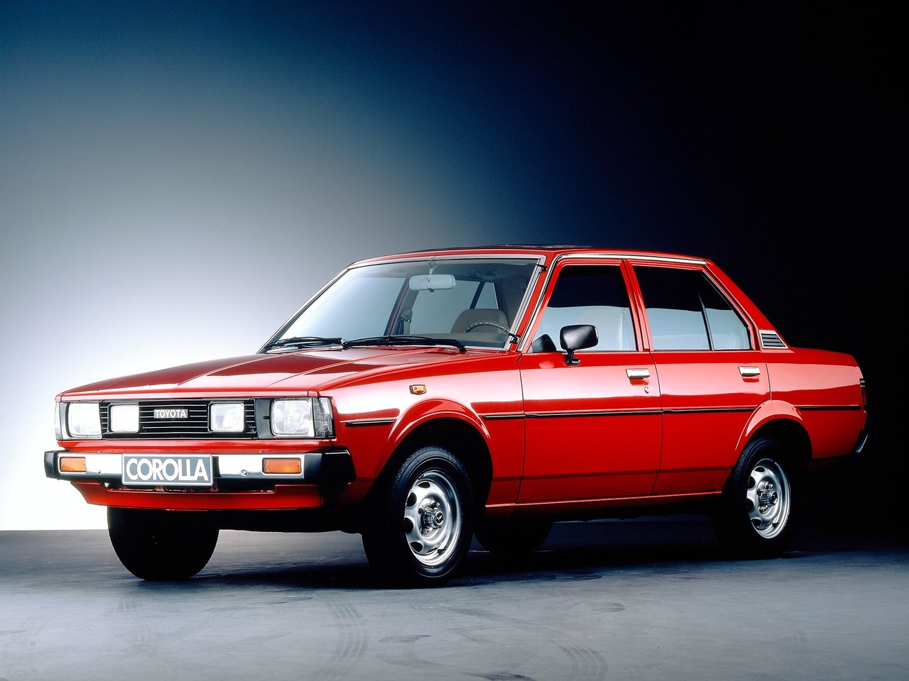 Toyota Corolla IV E70 (Седан, 1979-1987)