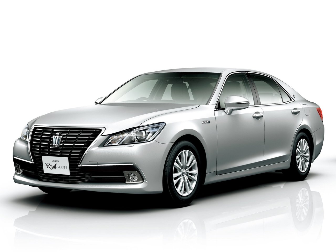 Toyota Crown XIV S210 (Седан, 2012-н.в.)