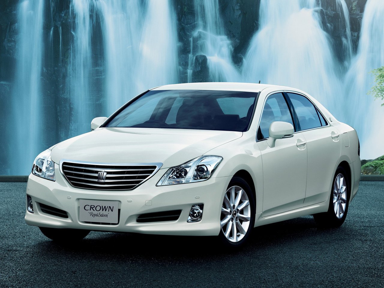 Toyota Crown XIII S200 (Седан, 2008-2012)