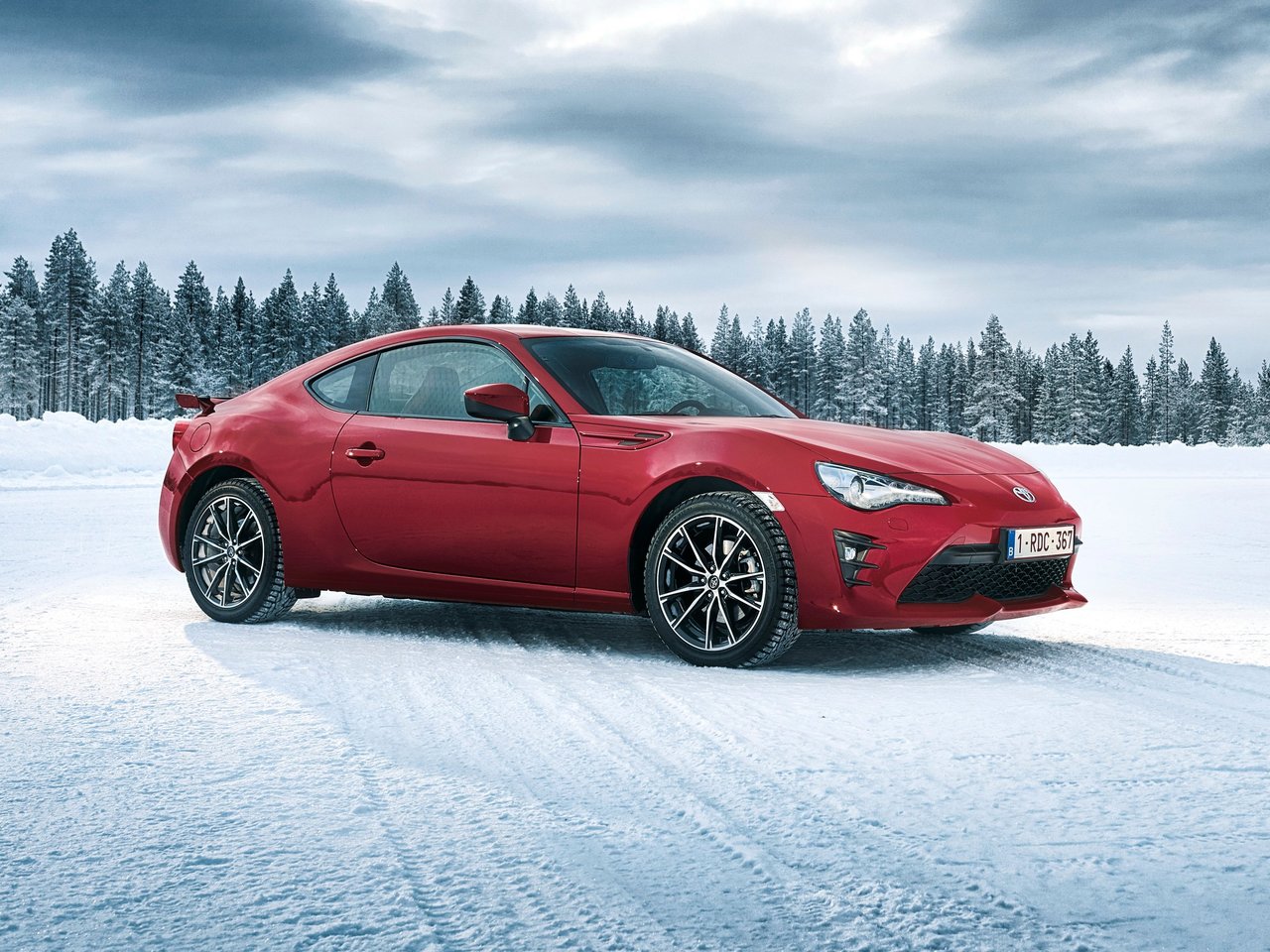 Toyota GT86 I Рестайлинг (Купе, 2016-н.в.)