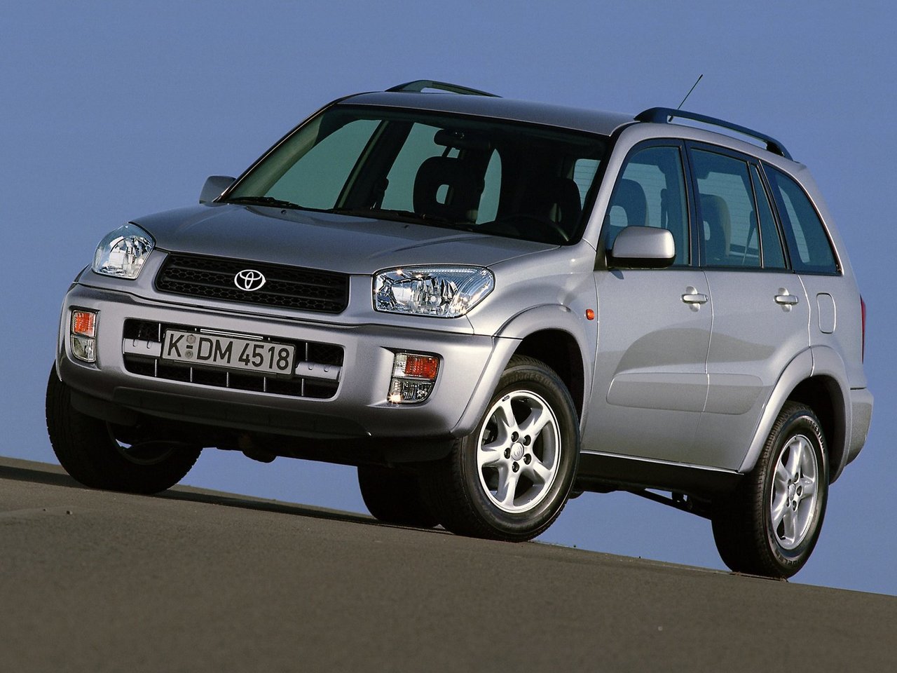 Toyota RAV 4 II XA20 (Внедорожник 5 дверей, 2000-2003)