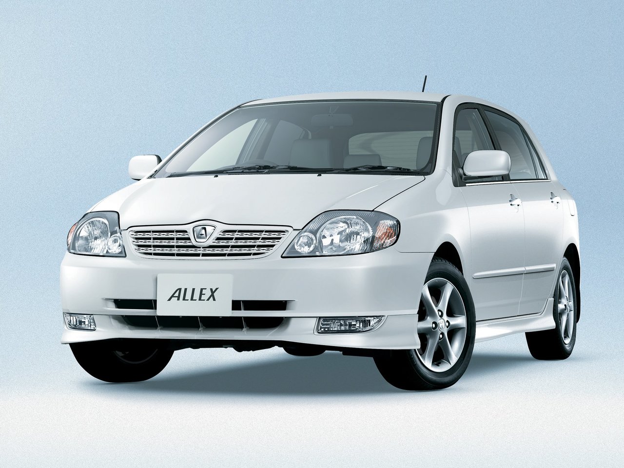 Toyota Allex (Хэтчбек 5 дверей, 2001-2002)