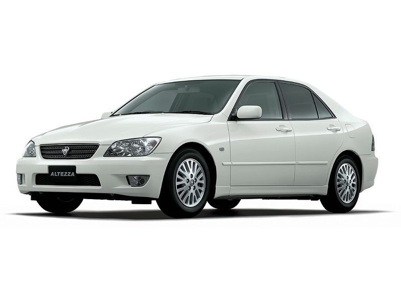 Toyota Altezza (Седан, 1998-2005)