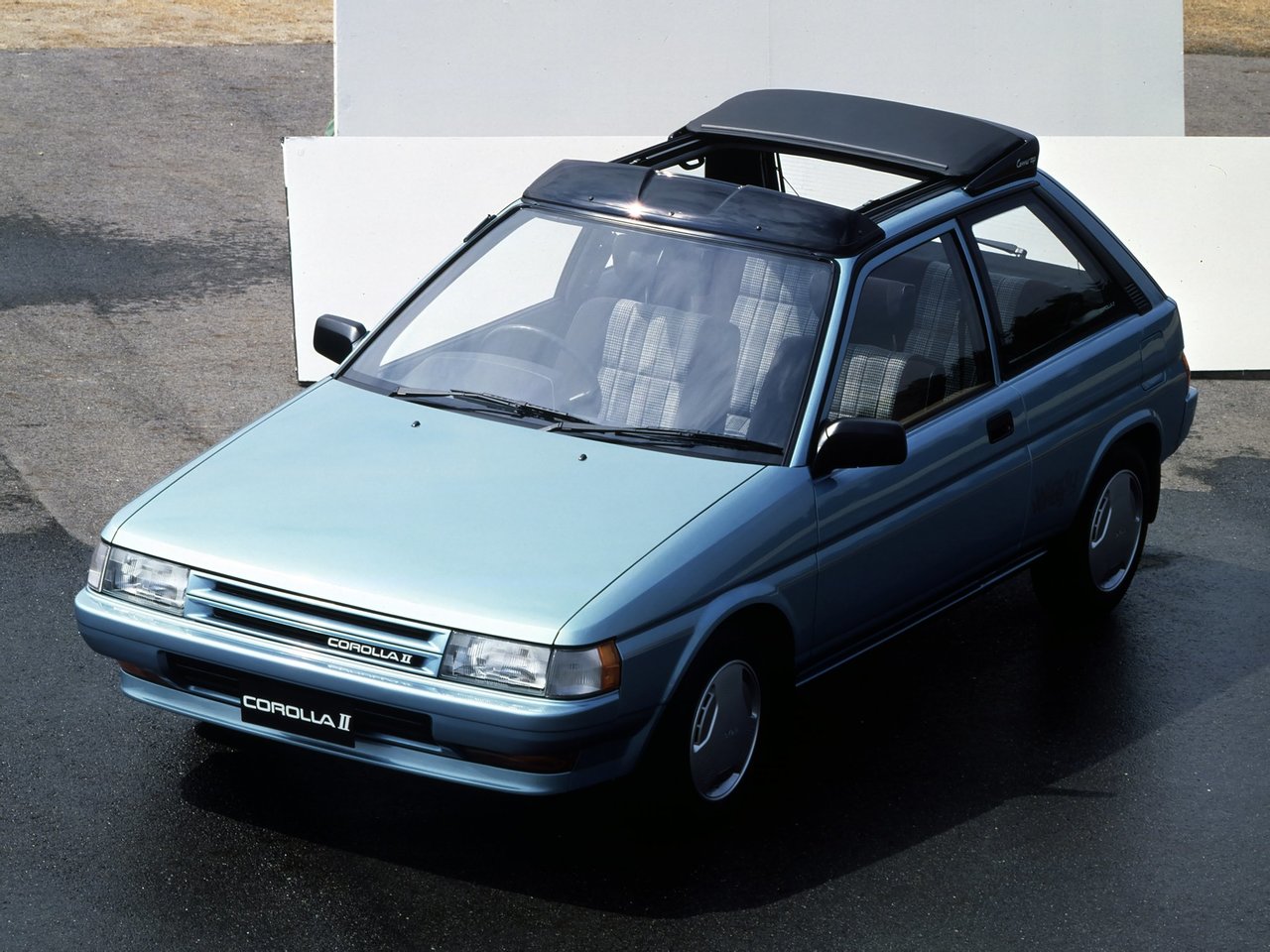 Toyota Corolla II III L30 (Хэтчбек 5 дверей, 1986-1990)