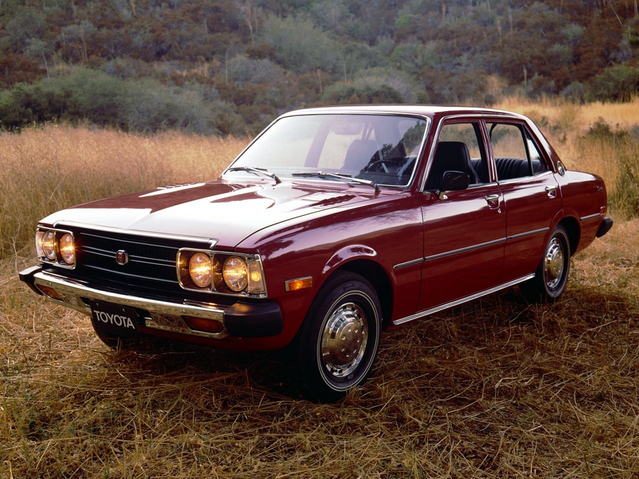 Toyota Corona V T100, T110, T120 (Седан, 1973-1979)
