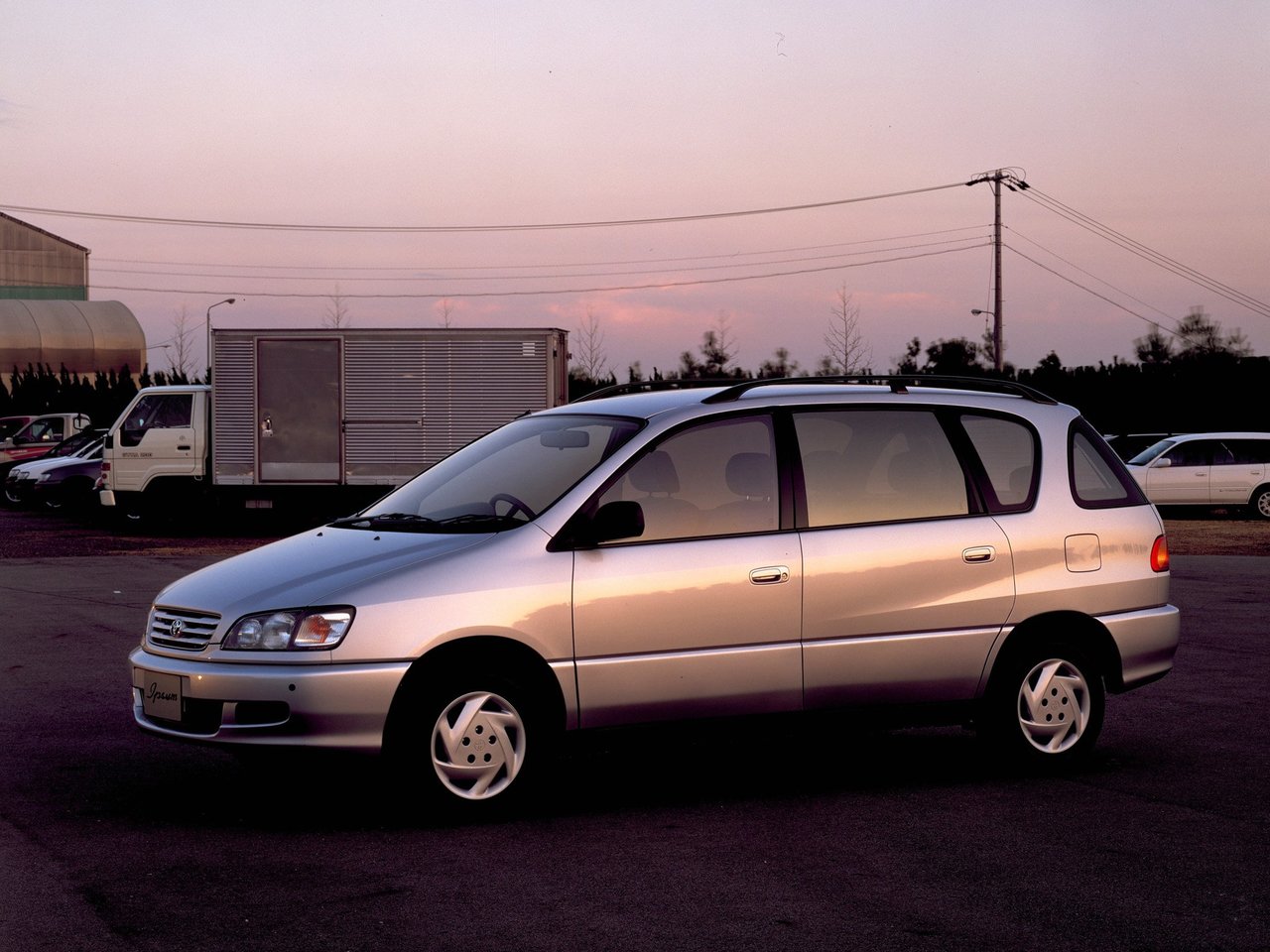 Toyota Ipsum I M10 (Компактвэн, 1996-2001)