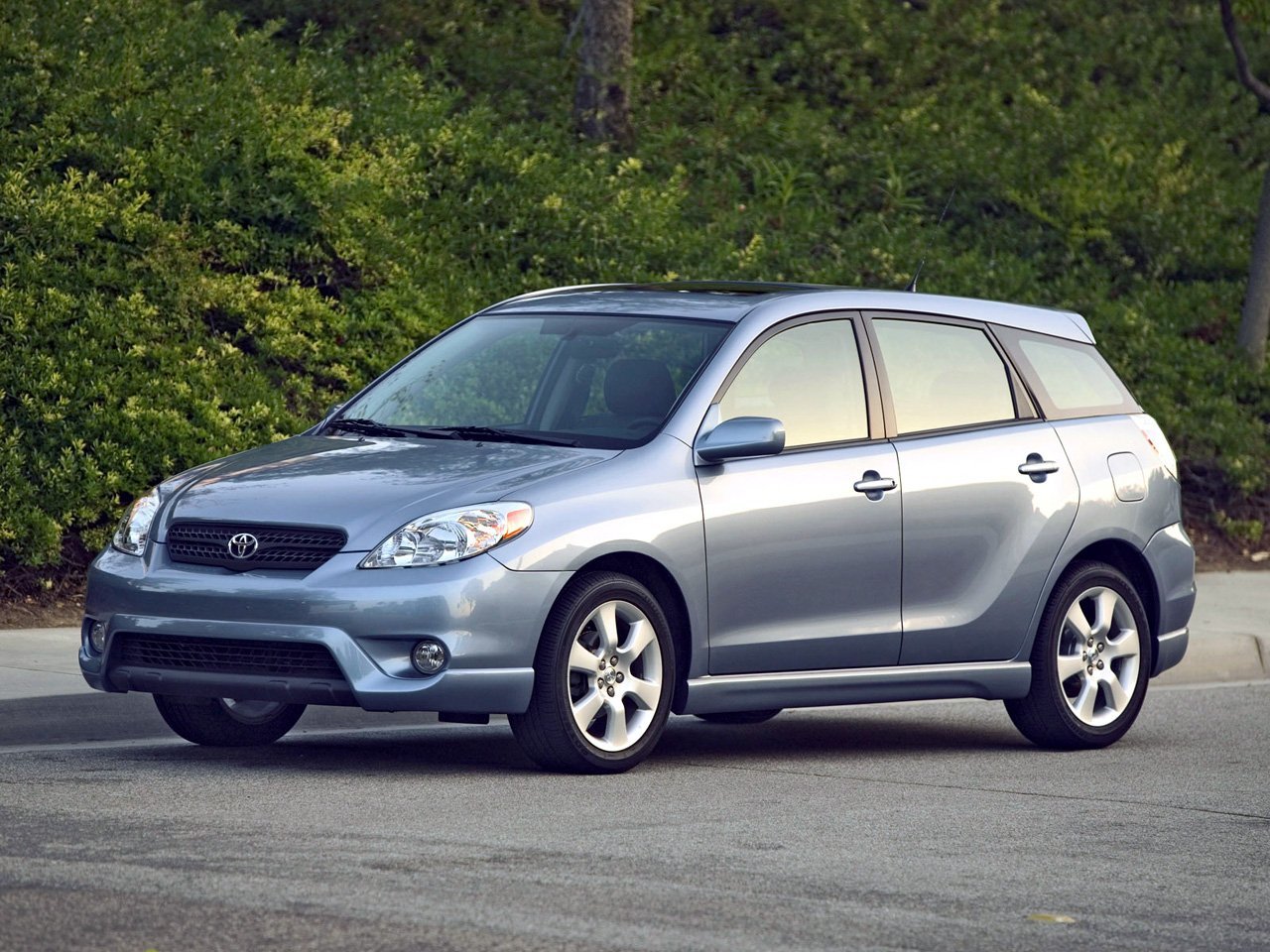 Toyota Matrix I E130 (Хэтчбек 5 дверей, 2002-2008)