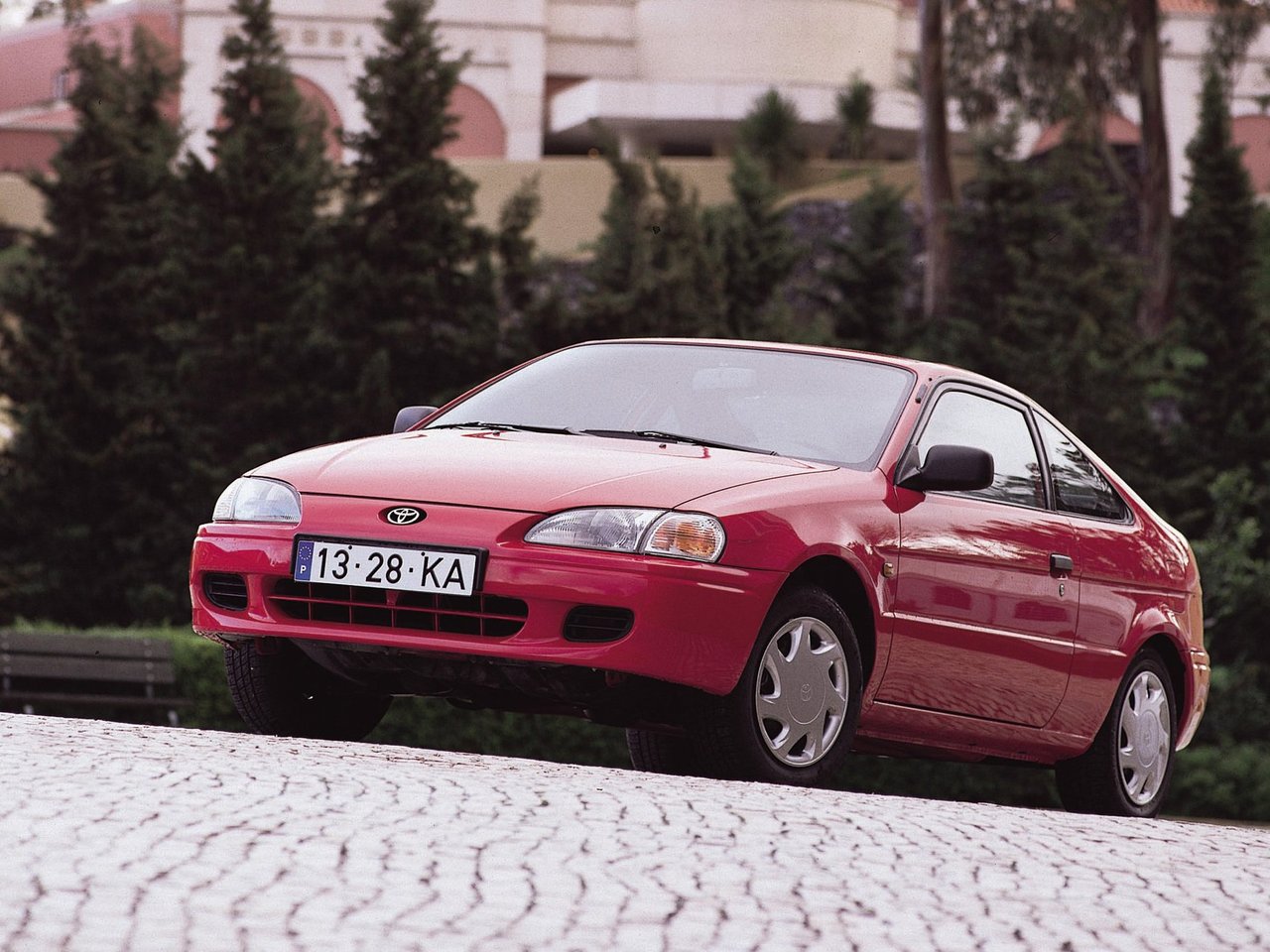 Toyota Paseo II L50 (Купе, 1996-2000)