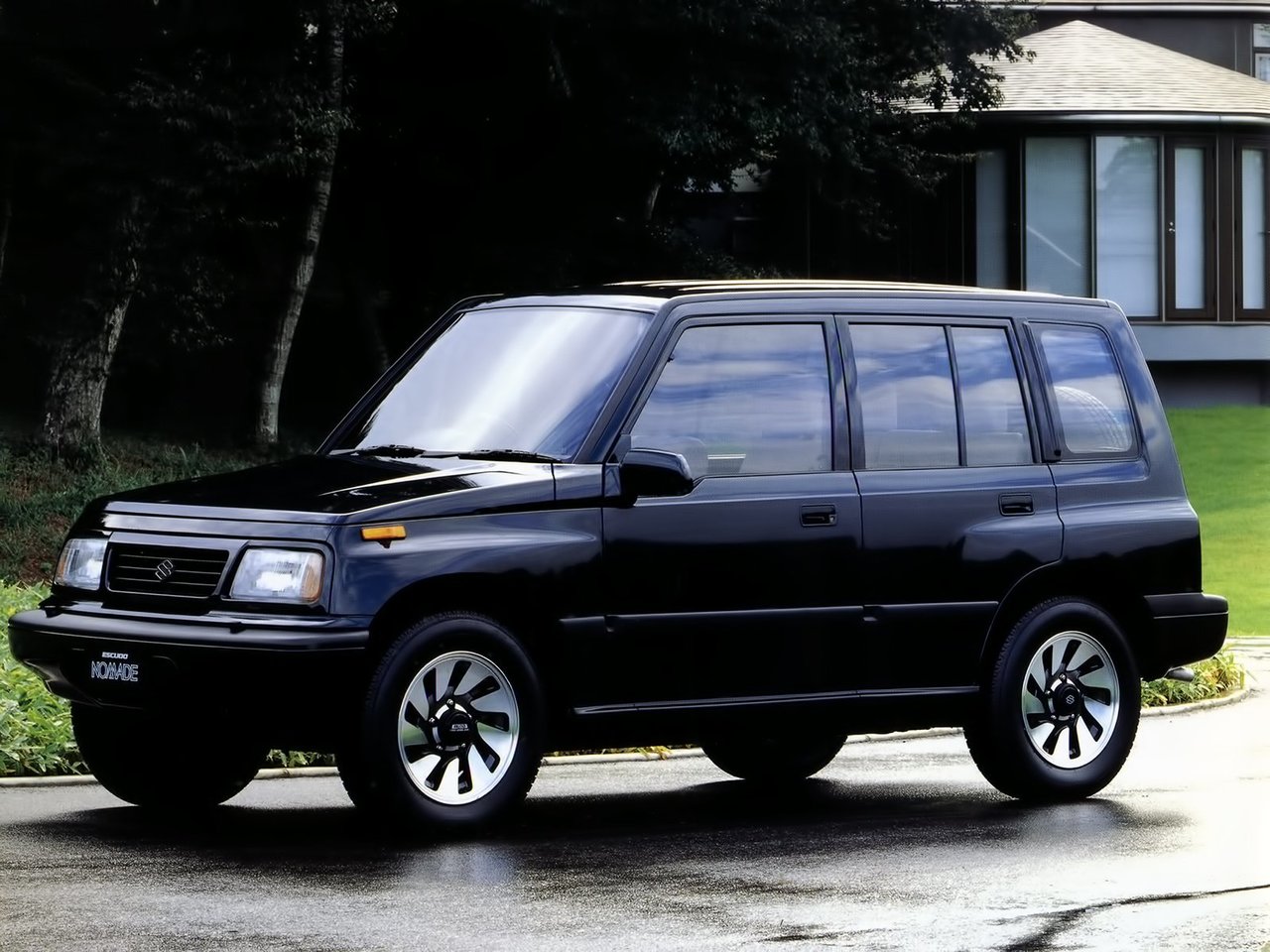 Suzuki Escudo I (Внедорожник 5 дверей, 1988-1998)