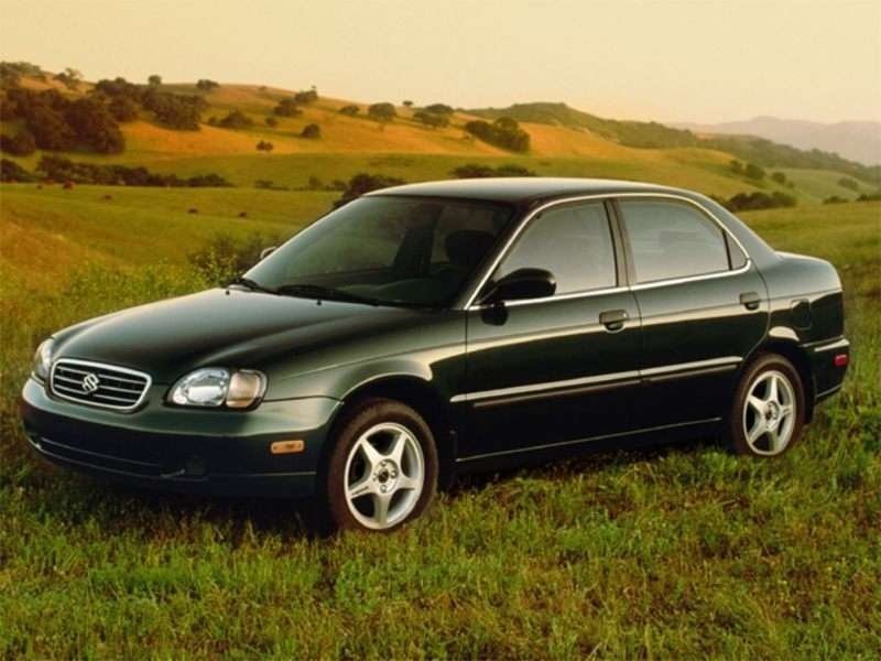 Suzuki Esteem (Седан, 1995-2004)