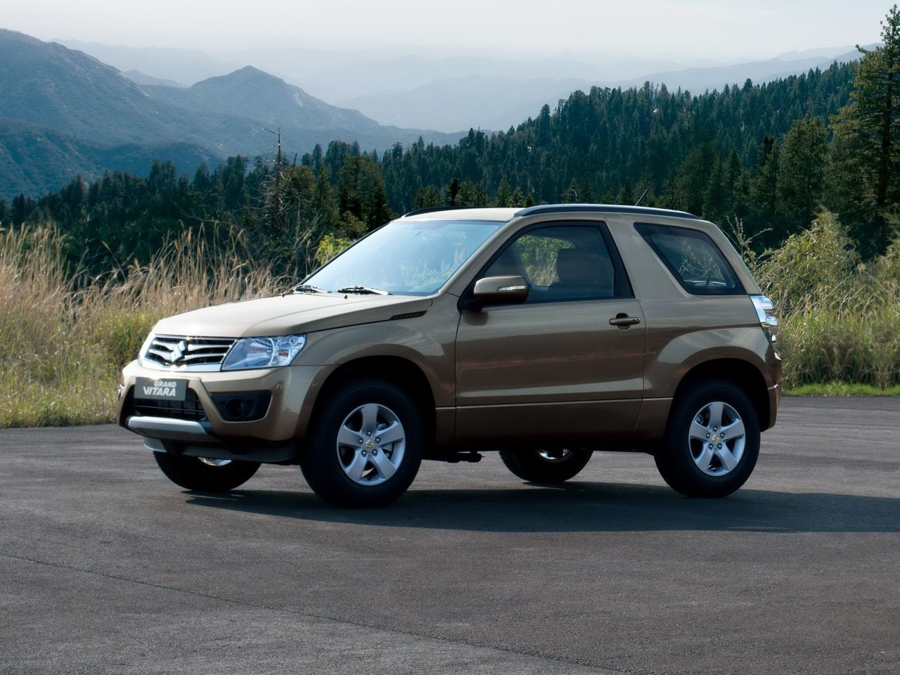 Suzuki Grand Vitara III Рестайлинг 2 (Внедорожник 3 двери, 2012-2014)