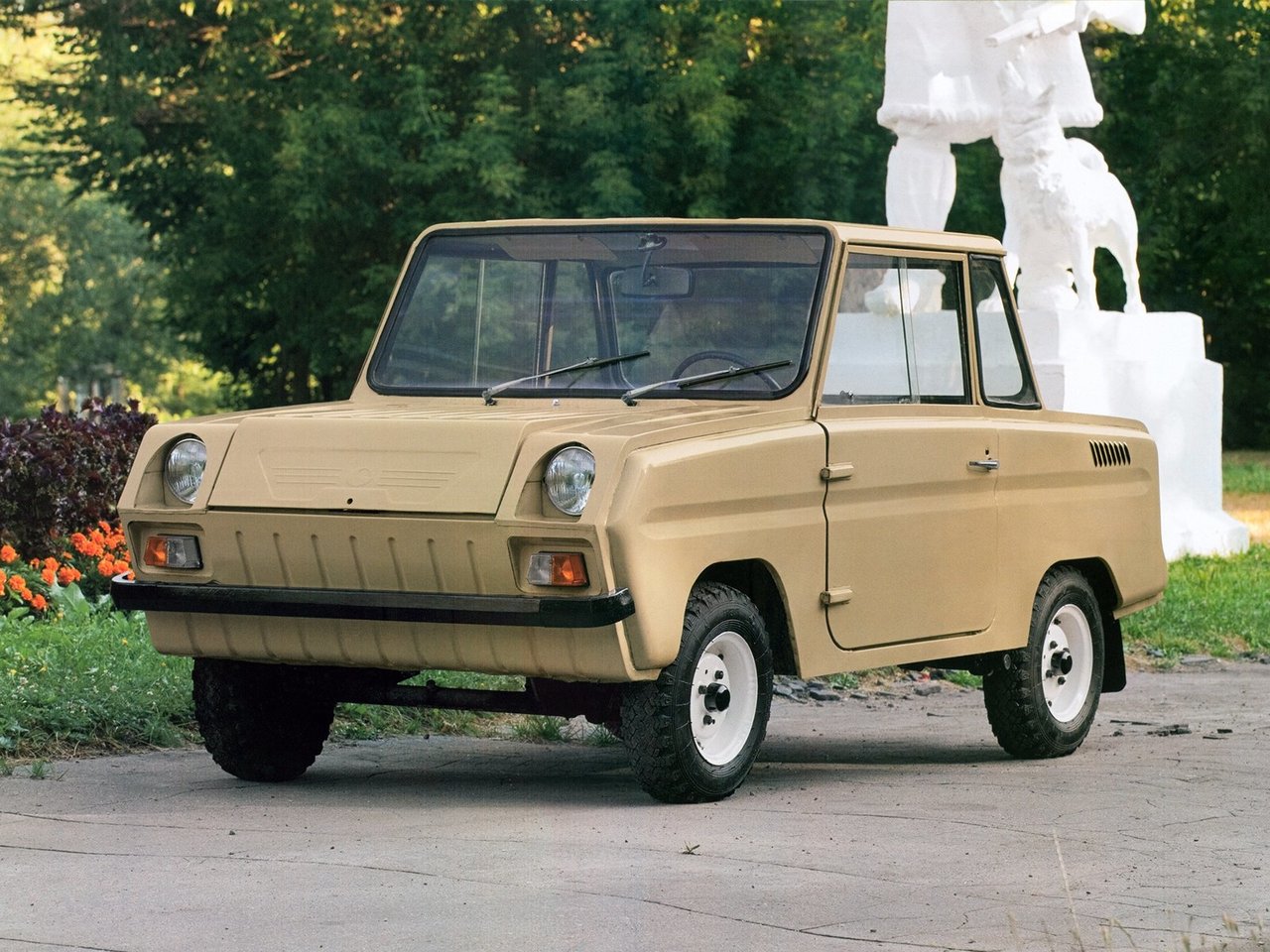 SMZ С-3Д (Купе, 1970-1997)
