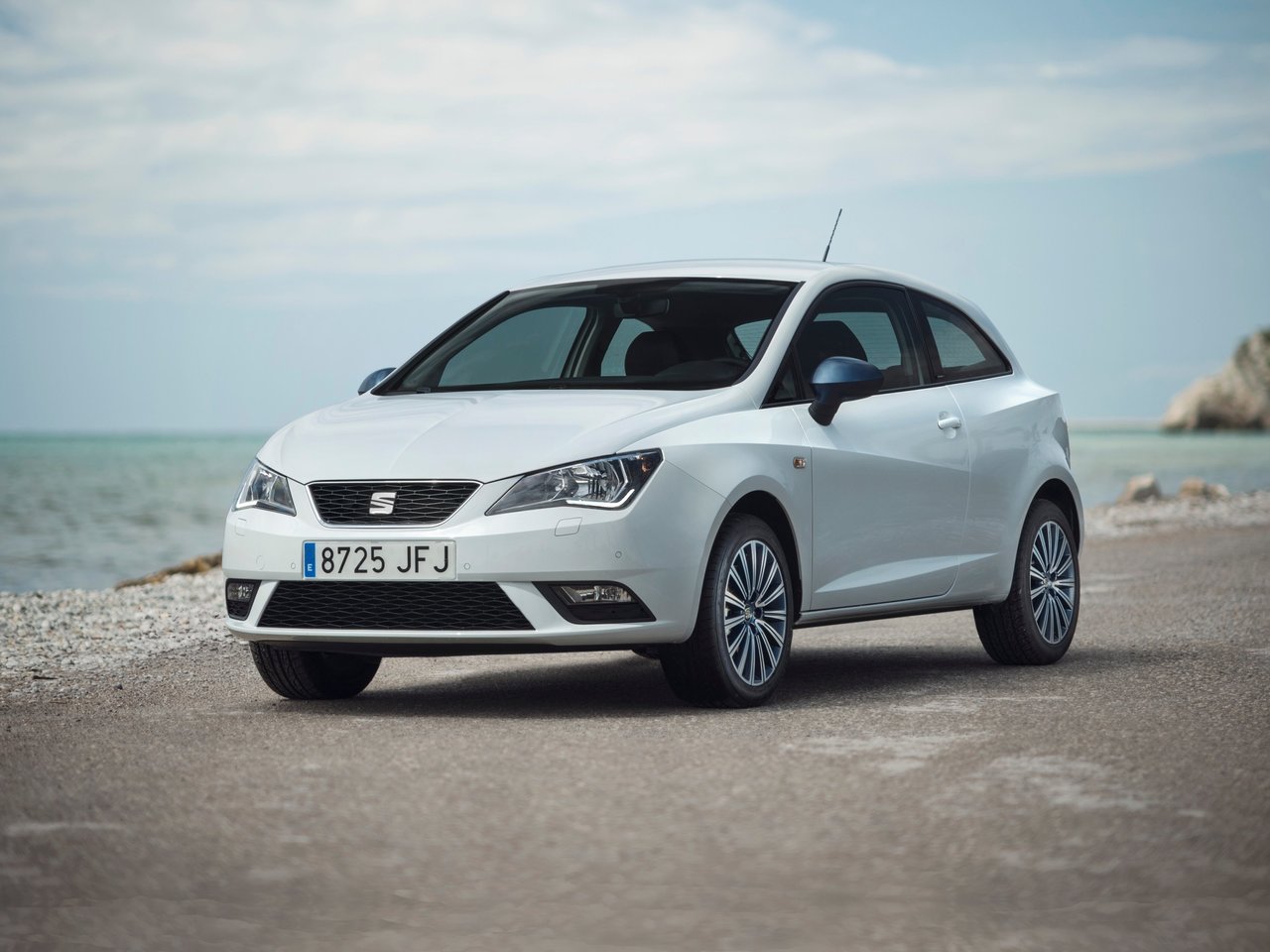 SEAT Ibiza IV Рестайлинг 2 (Хэтчбек 3 двери, 2015-н.в.)