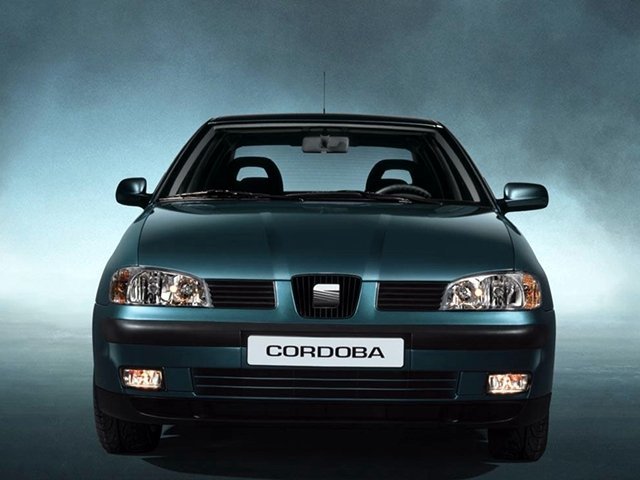 SEAT Cordoba I Рестайлинг (Седан, 1999-2003)