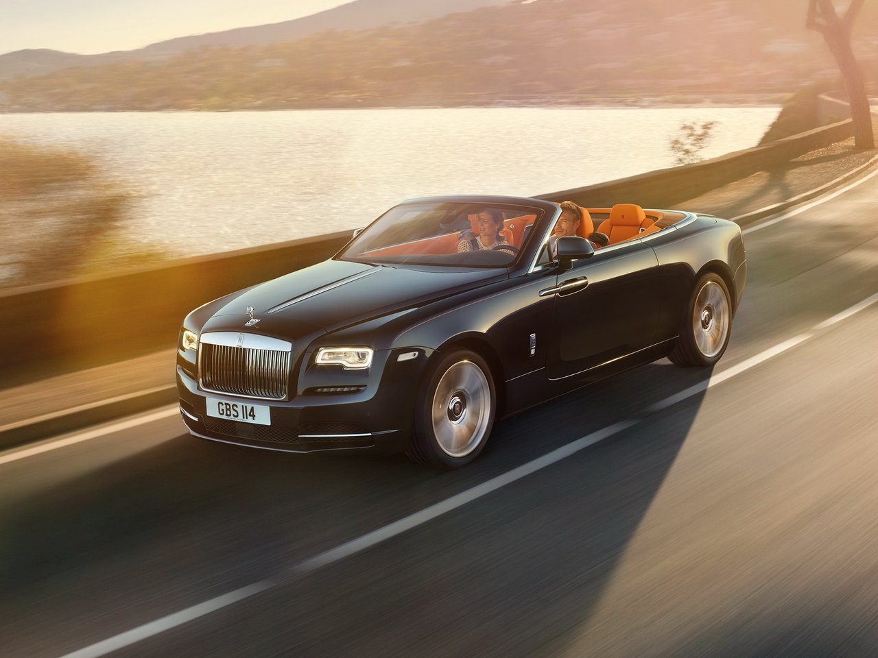 Rolls-Royce Dawn (Кабриолет, 2015-н.в.)