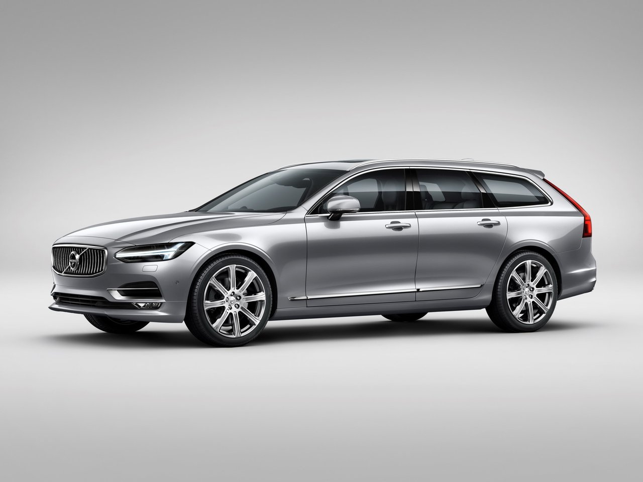 Volvo V90 II (5-дверный универсал, 2016-н.в.)