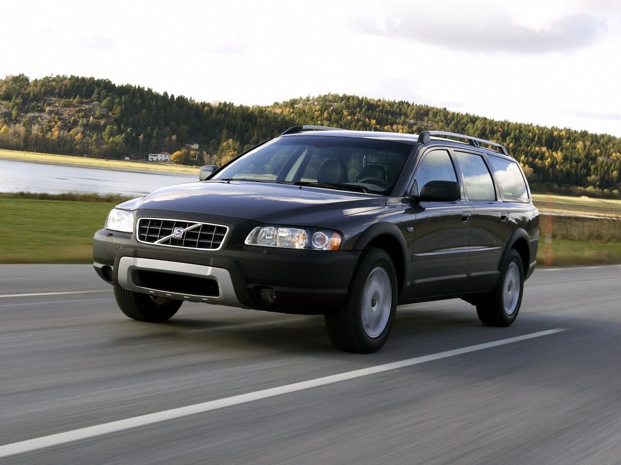 Volvo XC70 I Рестайлинг (5-дверный универсал, 2004-2007)