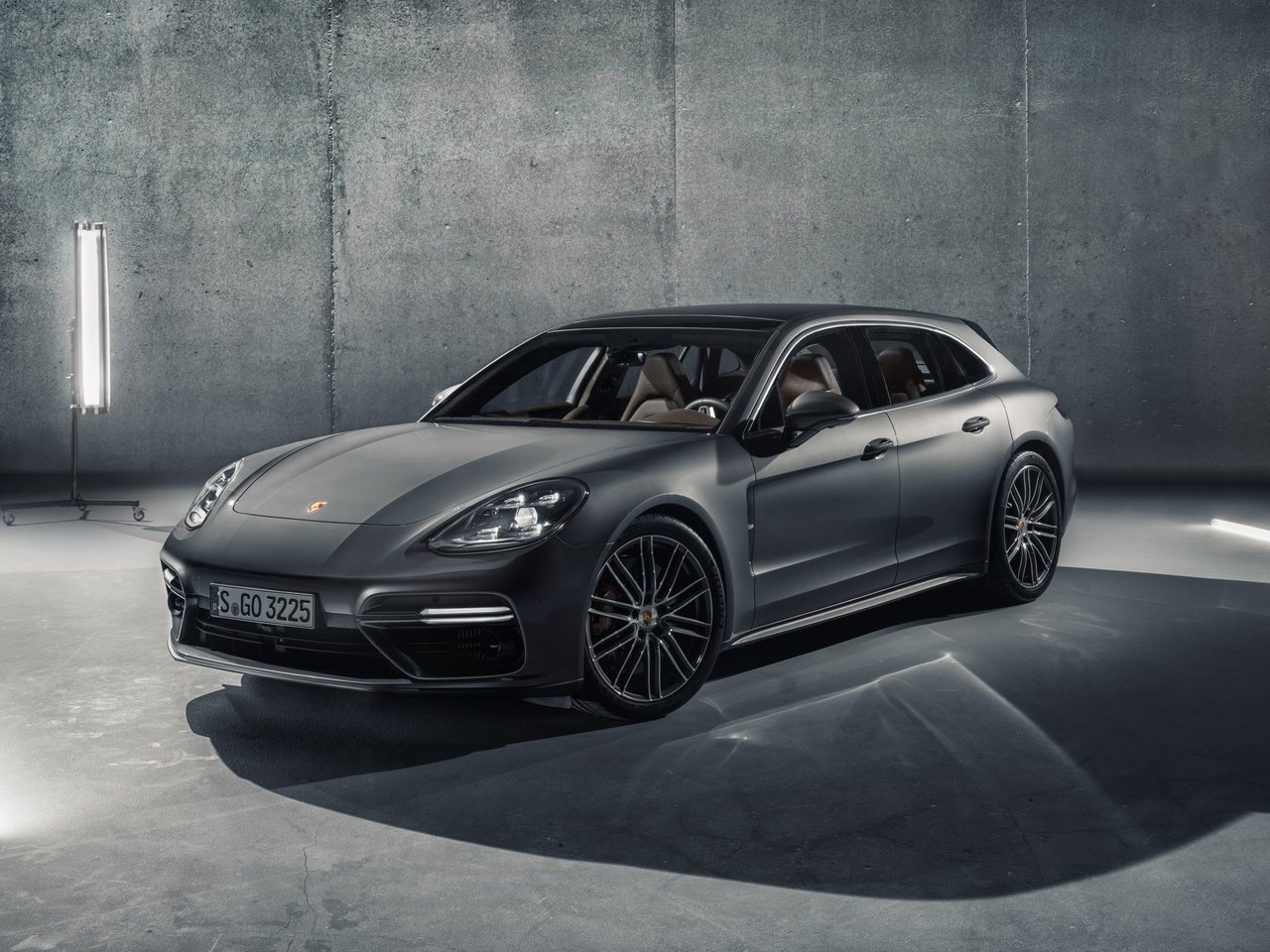 Porsche Panamera II (5-дверный универсал, 2016-2020)