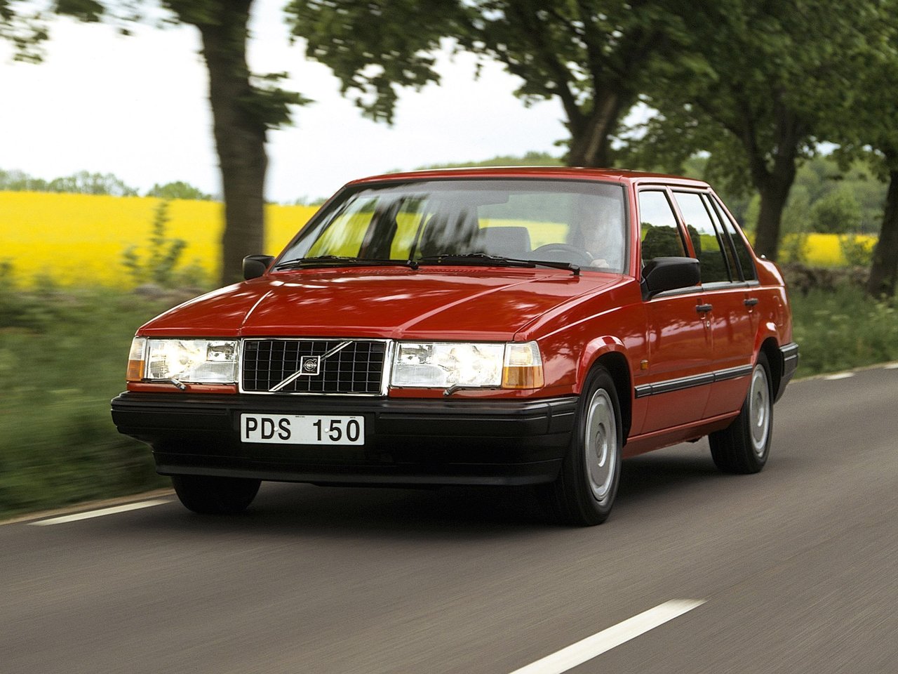 Volvo 940 (Седан, 1988-1998)