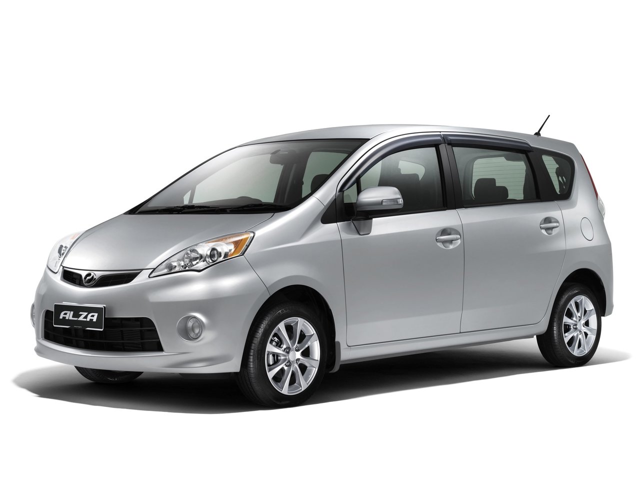 Perodua Alza (Компактвэн, 2009-н.в.)