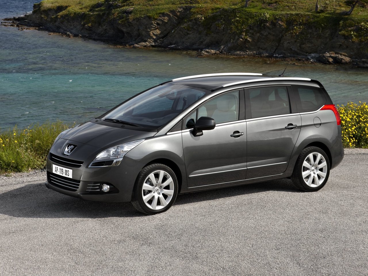 Peugeot 5008 I (Компактвэн, 2009-2013)