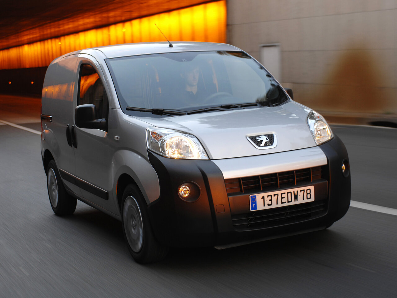 Peugeot Bipper (Фургон, 2008-2018)