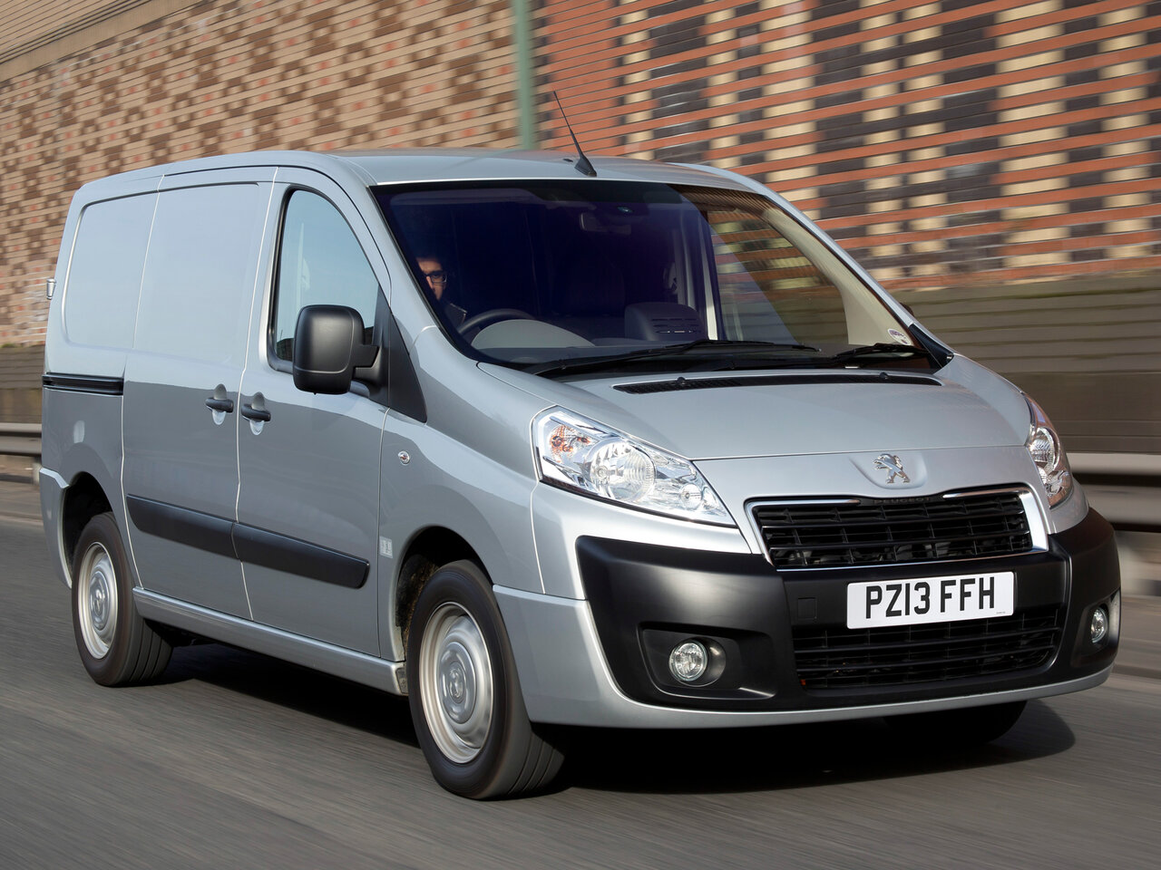 Peugeot Expert II (Фургон, 2007-2012)