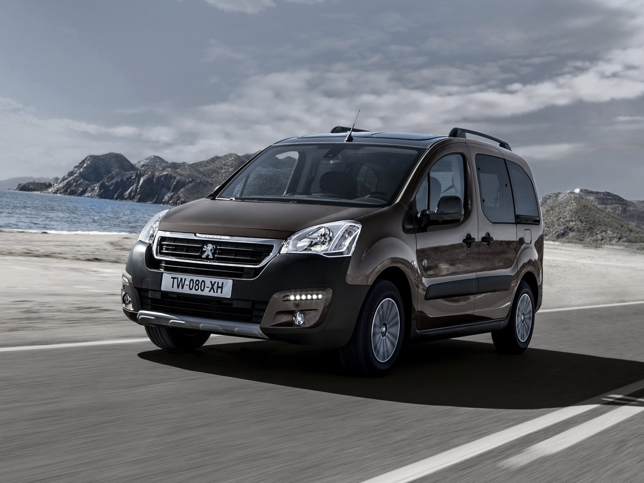 Peugeot Partner II Рестайлинг 2 (Компактвэн, 2015-н.в.)